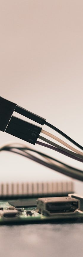 Kübler erweitert Sensorik-Portfolio: IN5x-Neigungssensoren mit IMU-Fusion für dynamische Industrieanwendungen