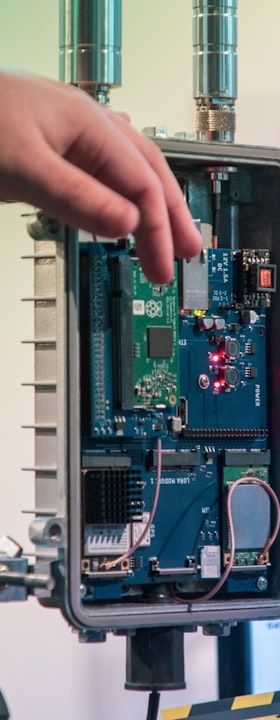 Messumformer von Endress+Hauser für die Flüssigkeitsanalyse